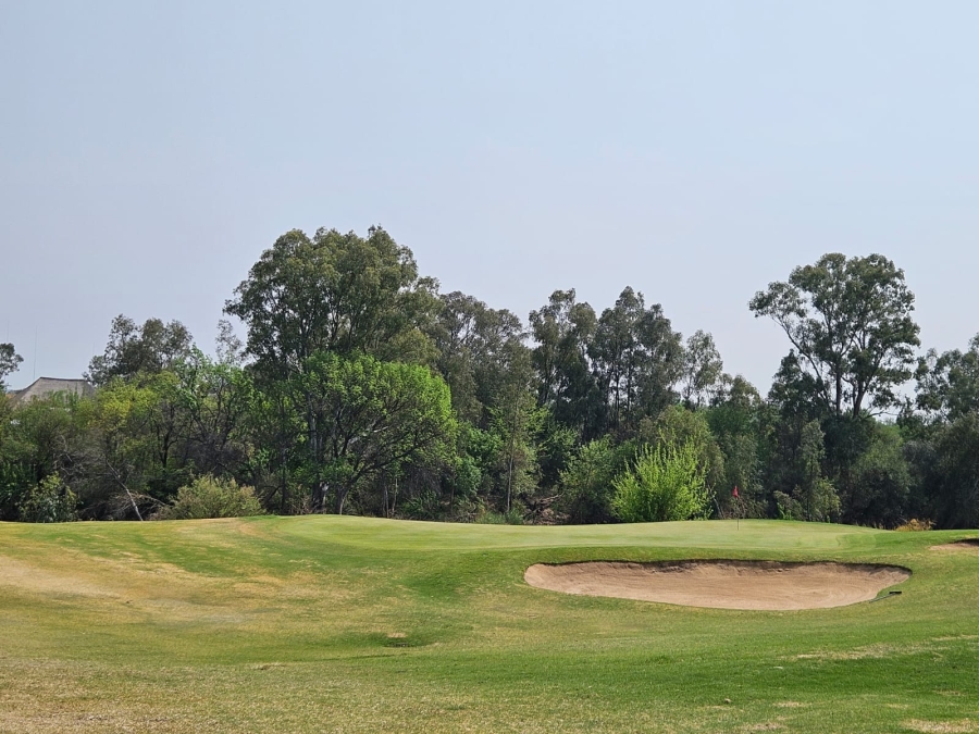 0 Bedroom Property for Sale in Vaal de Grace Golf Estate Free State